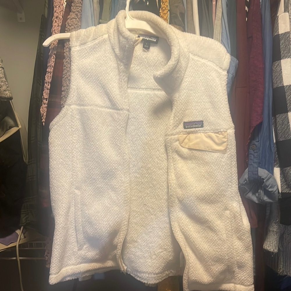Cream Patagonia vest